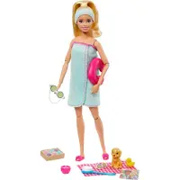 Barbie Wellness Spa Puppe und Spielset mit Hündchen und 9 Zubehörteilen