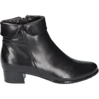 Everybody Boots BRITTNEY