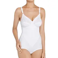 Triumph Miederbody "Formfit BS X" florale Spitze, runder Rückenausschnitt, tiefer V-Ausschnitt