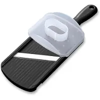 Kyocera Gemüsehobel, zweischneidig, mit Fingerschutz
