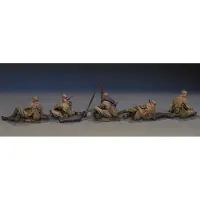 MiniArt Soviet Soldiers Taking a Break