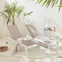 Sweeek - 2er-Set Sonnenliegen, 5 Positionen mit Rädern - Weiß