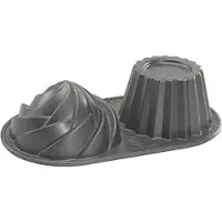 Nordic Ware Cute Cupcake Pan
