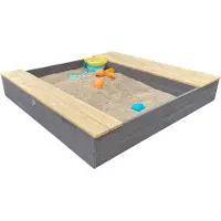 Axi Evy Sandkasten aus FSC Holz mit Sitzbank, Stauraum & Behältern für z.B. Wasser | Sandkasten in Grau & Braun inklusive Bodenplane & Abdeckplane | 119 x 117 cm