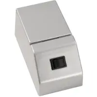 Fackelmann E-Box für Spiegelschrank FINN / Schalter und Steckdose mit Klappe / Maße (B x H x T): ca. 6,5 x 6 x 12 cm / hochwertige E-Box fürs Badezimmer und WC / Farbe: Silber / Breite: 6,5 cm