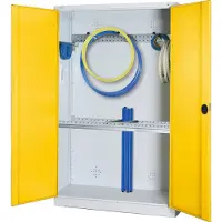 C+P Modul-Sportgeräteschrank "Grundausstattung" mit Vollblech-Flügeltüren, HxBxT 195x120x50 cm, Ergo-Lock Muldengriff, Verkehrsgelb (RAL 1023), Lichtgrau (RAL 7035), Gleichschließung