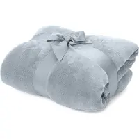Lumaland Kuscheldecke - 150x200 cm - Sofadecke & Tagesdecke - Hellblau