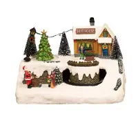 NSH Nordic Christmas town "Treehouse Town" w/lights & music