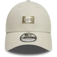 New era 9Forty Strapback Cap - METAL BADGE ivory beige