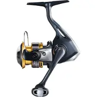 Shimano Sahara FJ C3000 Angelrolle 9kg Bremskraft 5,0:1 Übersetzung 73cm Schnureinzug