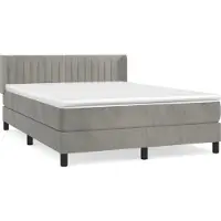 Syfax Boxspringbett mit Matratze Hellgrau 140x190 cm Samt
