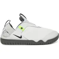 Nike Zoom Pulse Sportschuhe