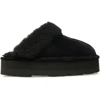 Bearpaw Klassische Slipper 2487W884 aus natürlicher Wolle mit Gummisohle, Schwarz