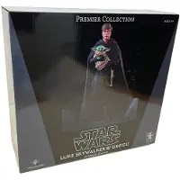 Gentle Giant Star Wars: The Mandalorian Luke Skywalker & Grogu Premier Collection Statue 25 cm