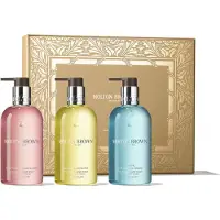 Molton Brown Molton-Brown Handpflege HandseifenFloral & Aromatic Handpflege-Geschenkset Edle Flüssige Handwaschseifen Orange & Bergamot 300 ml + Delicious Rhubarb & Rose 300 ml + Coastal Cypress & Sea Fennel 300