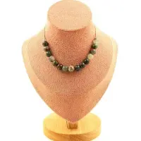Bijoux Steine und Mineralien. Halskette mit 15 Perlen Drachenblut-Jaspis 8 mm. Kette aus Stahl Halskette für Frauen, Männer. Anpassbare Größe.