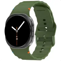 IMoshion Wave Silikonarmband für Samsung Galaxy Watch 9 (40/44mm) / Watch 8 (40/44mm) / Classic (46mm) - Dunkelgrün