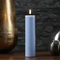 Deluxe Home Art LED Stumpenkerze MIA - Echtwachs - realistische 3D Flamme - H: 20cm - D: 5cm - h...