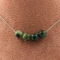 Bijoux Steine und Mineralien. Halskette mit 4 Perlen afrikanischer Turquoise 8 mm Kette aus Edelstahl Halskette für Frauen, Männer. Personalisierte Größe