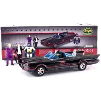 Jada BATMOBILE Deluxe mit Figur Batman Robin Joker Pinguin, JAD33737, Maßstab1/24, TOYS
