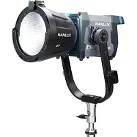 Nanlux Evoke 150C Vollfarb-Nebula 8-Spotlicht