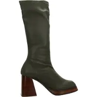 Angel Alarcon Grüne Schuhe MANAGUA