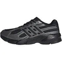 Adidas Sneaker "TECHNOCHAOS 2000" inspiriert vom Design des adistar control