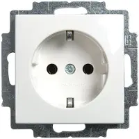 Busch-Jaeger 2CKA002099A0304, Typ F, 2P+E, Weiß, Thermoplast, IP20, 250 V