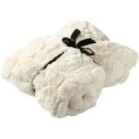 Dutch decor Plaid 'Pommelien' 130 x 160 cm Cannoli Cream - Beige