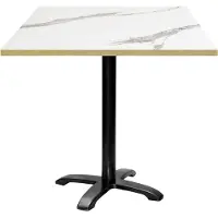 Restootab Tisch 70 x 70 cm – Modell Bazila aus weißem Marmor mit Messingkanten