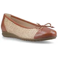 Hush puppies Laurie Zehenkappe Leder Damen Tan Standard Ballerinas