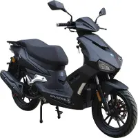 Alpha Motors Motorroller "Mustang FI" 125 cm³ 85 km/h Euro 5+ 7,75 mit USB-Anschluss und Lenkerschloss, sportliches Design