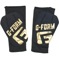 Derbystar G-Form Pro-S Blade Schienbeinschoner in schwarz, Größe XL
