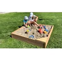 Meingartenversand.de Sandkasten 125 x 125 cm – aus naturbelassener Lärche/Douglasie – stabile Sandkiste mit 2 Sitzecken – Holzsandkasten für Kinder