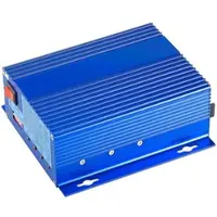 Revolt Windkraft- & Solar-Laderegler für 12/24-V-Systeme für NC-5698