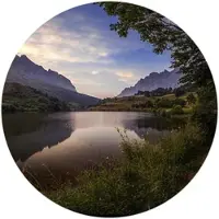 Wallart K&L Wall Art Vliestapete »Runde Vliestapete«, Cuadrado See Landschaft Natur, mehrfarbig, matt - bunt
