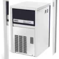 Brema Eiswürfelbereiter als Kegeleiserzeuger Eisproduktion: ca. 22kg / 24 Stunden Luftkühlung R290, 260 W 355x404x590 mm