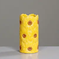 Dpi Vase