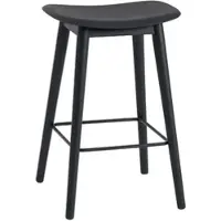 Muuto Fiber Barhocker ohne Rückenlehne, wood base, höhe 65 cm, schwarz / schwarz