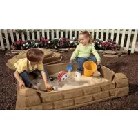 Meingartenversand.de Kinder Sandkasten Ronja 112 x 81 x 39 cm - Sandkiste aus Kunststoff, sandfarben – Kindersandkasten für kleine Gärten – Buddelkasten inkl. Abdeckkappe