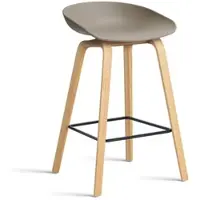 HAY Barstuhl AAS32 Low Wasserbasiert Lackiertes Eichenfurnier 4-Bein-Untergestell Black Pulverbeschichtete Stahl-Fußstütze H65 Khaki 2.0