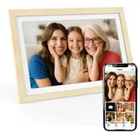Xoro CPF 10PF – 10,1" Digitaler WLAN Bilderrahmen in Buchenholz, 1920x1080 HD IPS Touchscreen, 32GB, Auto-Rotation & Sofort-Foto-/Video-Sharing