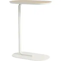 Muuto Relate Beistelltisch, 73,5 cm, eiche laminat / off white