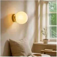 Opviq , Wandleuchte mit Metallkörper, Glasabdeckung Ø15 h:15 cm, Höhe 22 cm, E27 Fassung max. 40 W, IP20, Weiß und Antik, Skandinavisches Design für modernes Zuhause.