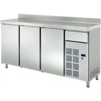 EURAST Kühler gegenauflager 3 türen 1 schublade - 2020x600x1050 mm - 220 W 230/1V - 76979509