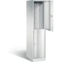C+P Garderobenspind Resisto, 1 Abteil, 2 Fächer, B 396 x T 640 x H 1950 mm, Lichtgrau/Clowngrün