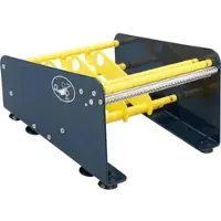 König Werbeanlagen Tisch-Etikettenspender mit 3 Rollenteilern, blau, Stahl, Nutzbreite 212mm