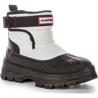 Hunter W Short Buckle Intrepid Short Buckle Snow Boo Damen Gummistiefel mit kurzen Schnallen in Weiß Schwarz – 5 UK - 38 EU - 7 US / White Black