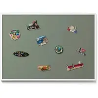 Tulup Magnettafel Magnettafel aus Metall für Souvenirs Olivfarben 100x70 cm Gerahmte Magnettafel für Urlaubserinnerungen Weißer Rahmen