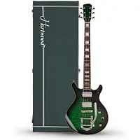 Hartwood Fifty6 Vibrato E-Gitarre & Hartschalenkoffer Pickle